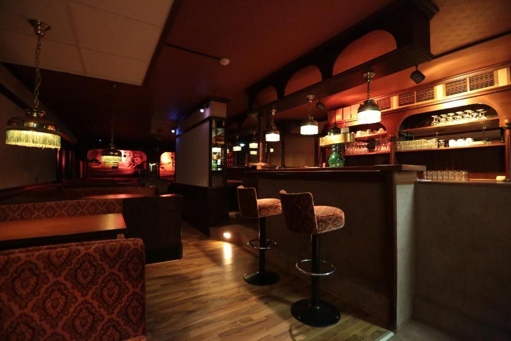 Hotel Am Rossberg Altenahr Extérieur photo